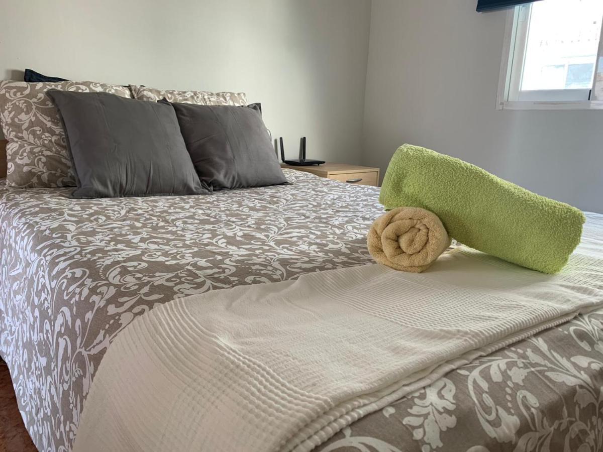 Apartamento Los Guindos Malaga Luaran gambar