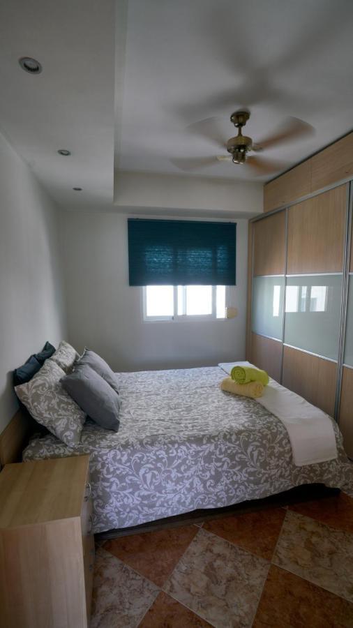 Apartamento Los Guindos Malaga Luaran gambar