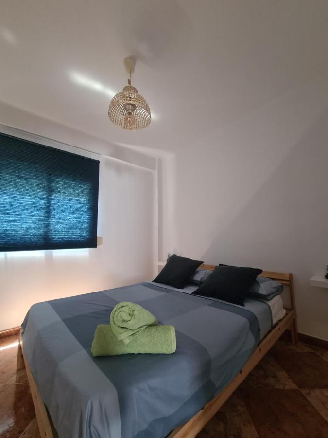 Apartamento Los Guindos Malaga Luaran gambar